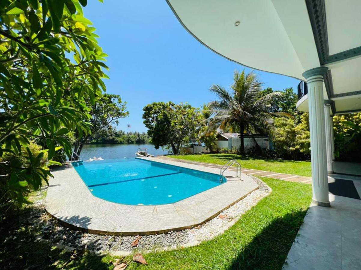Villa Riverside Алутгама Экстерьер фото